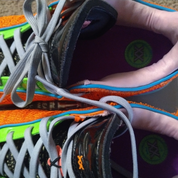 MEN SHOES - Picture 2 of 5